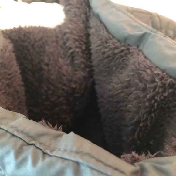 Uniqlo Kids Light Warm Hooded Padded Jacket - Picture 11 of 16